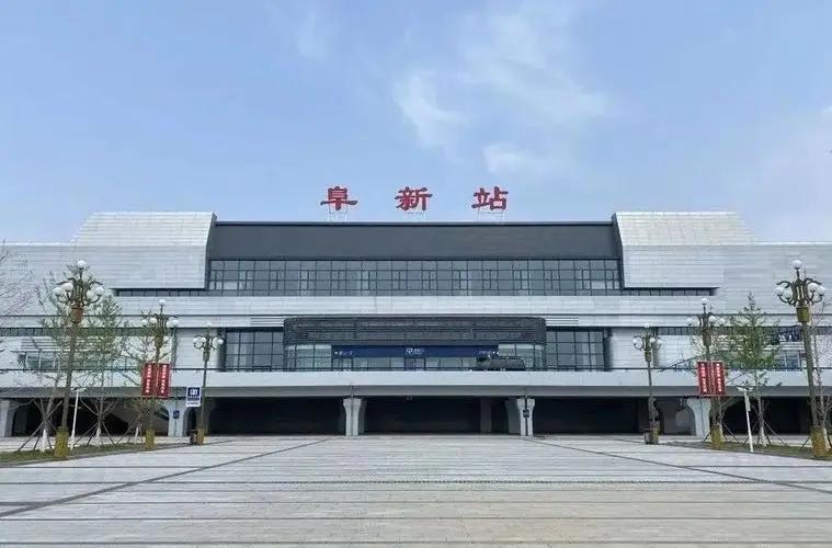 義烏市到阜新物流專線-設備運輸專線「一站直達」