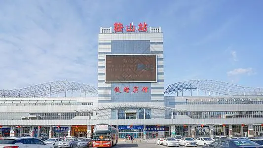 義烏市到鞍山物流專線-危險(xiǎn)貨物運(yùn)輸專線「每天發(fā)車」