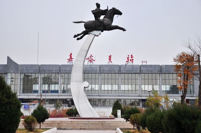 義烏市到嘉峪關(guān)物流專線-建筑材料運(yùn)輸專線「全境閃送」